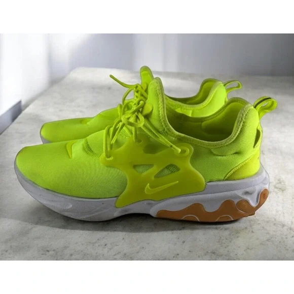 Nike Running Shoes Men's Size 11 React Presto AV2605-702 Neon Yellow Volt White - Picture 1 of 16